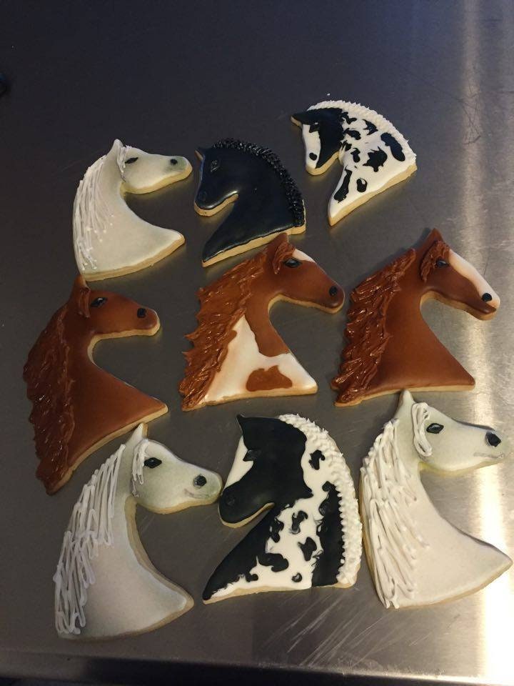 HORSEHEAD COOKIE CUTTERs" - Large  w/Gift Box with Recipes (4 Breed Types) Mothers Day Gifts, Christmas Gifts